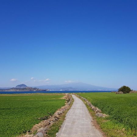 Jeju Moseulpo Hotel Σεογκουίπο Εξωτερικό φωτογραφία