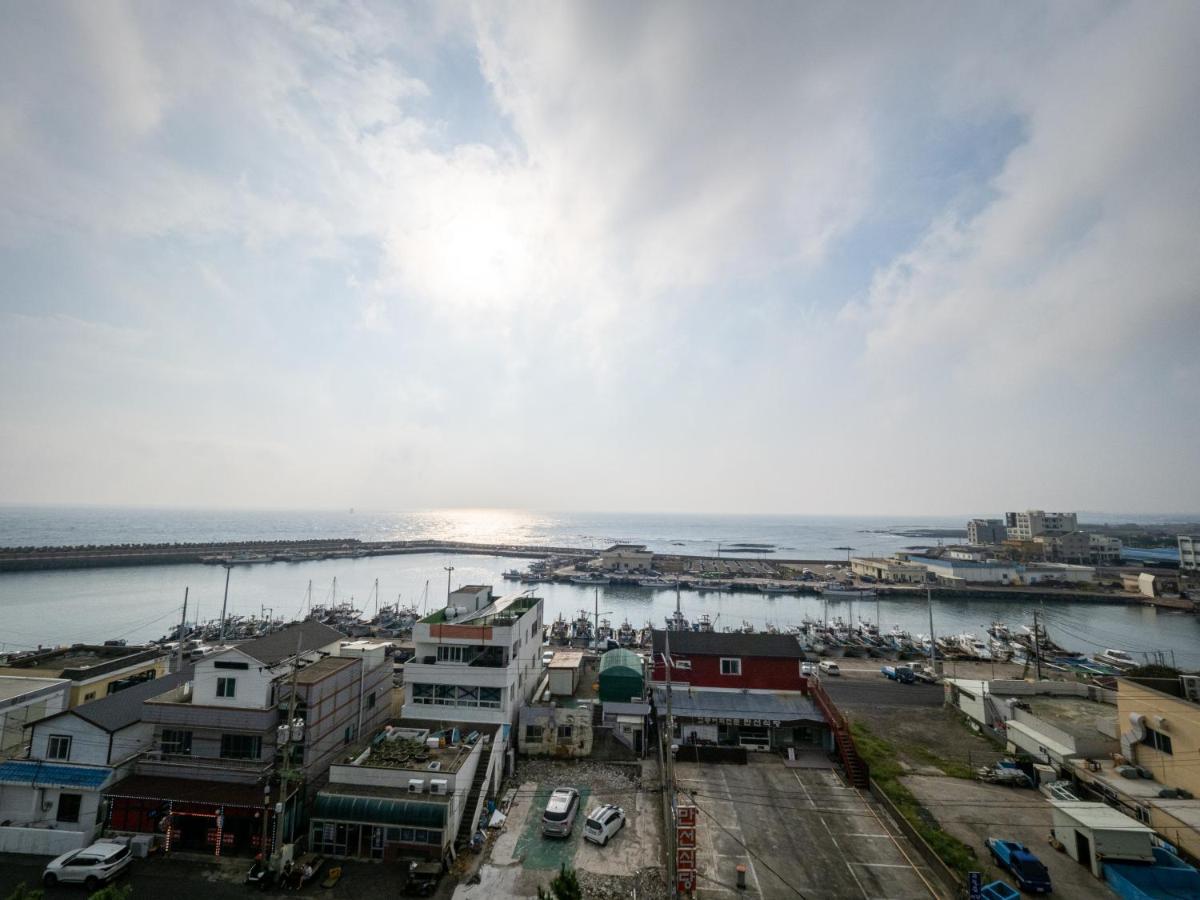 Jeju Moseulpo Hotel Σεογκουίπο Εξωτερικό φωτογραφία