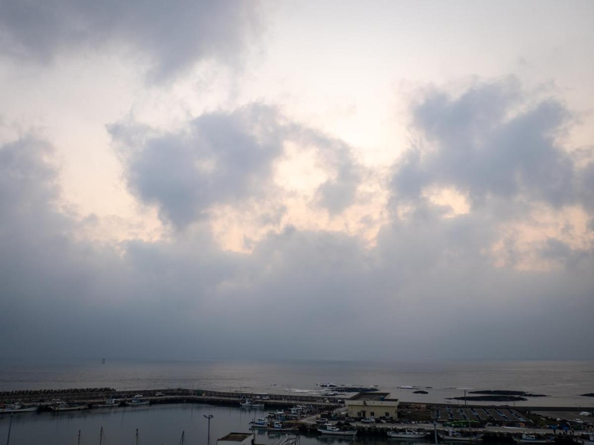 Jeju Moseulpo Hotel Σεογκουίπο Εξωτερικό φωτογραφία
