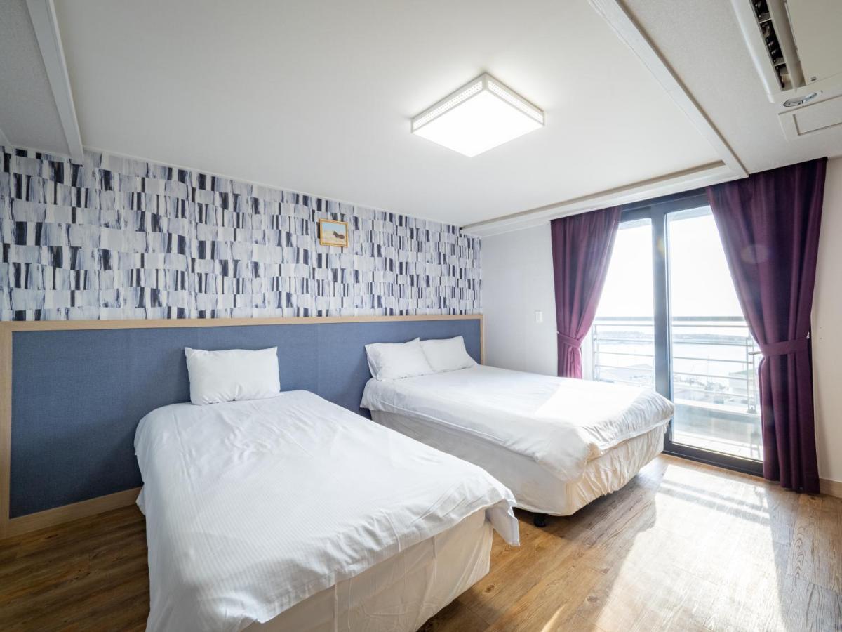 Jeju Moseulpo Hotel Σεογκουίπο Εξωτερικό φωτογραφία