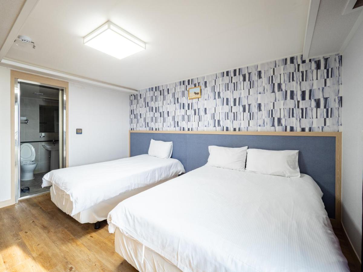 Jeju Moseulpo Hotel Σεογκουίπο Εξωτερικό φωτογραφία