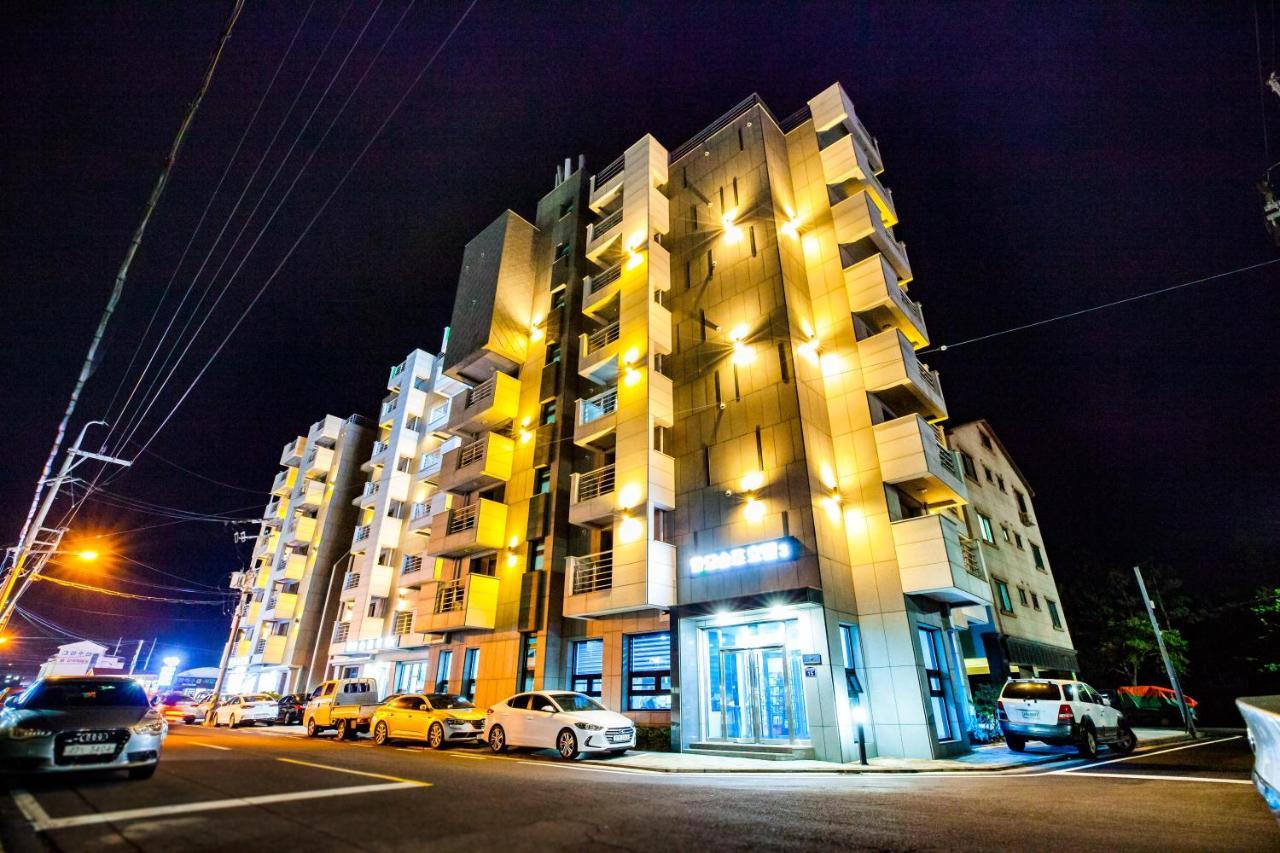 Jeju Moseulpo Hotel Σεογκουίπο Εξωτερικό φωτογραφία